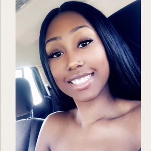 Meet your Posher, Jada